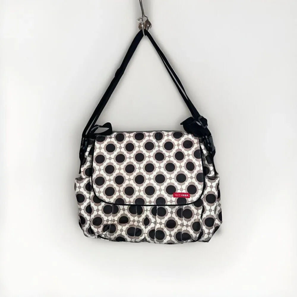 Skip Hop Dash Deluxe Diaper Bag Black Polka Dot Large Unisex Multiple Pockets